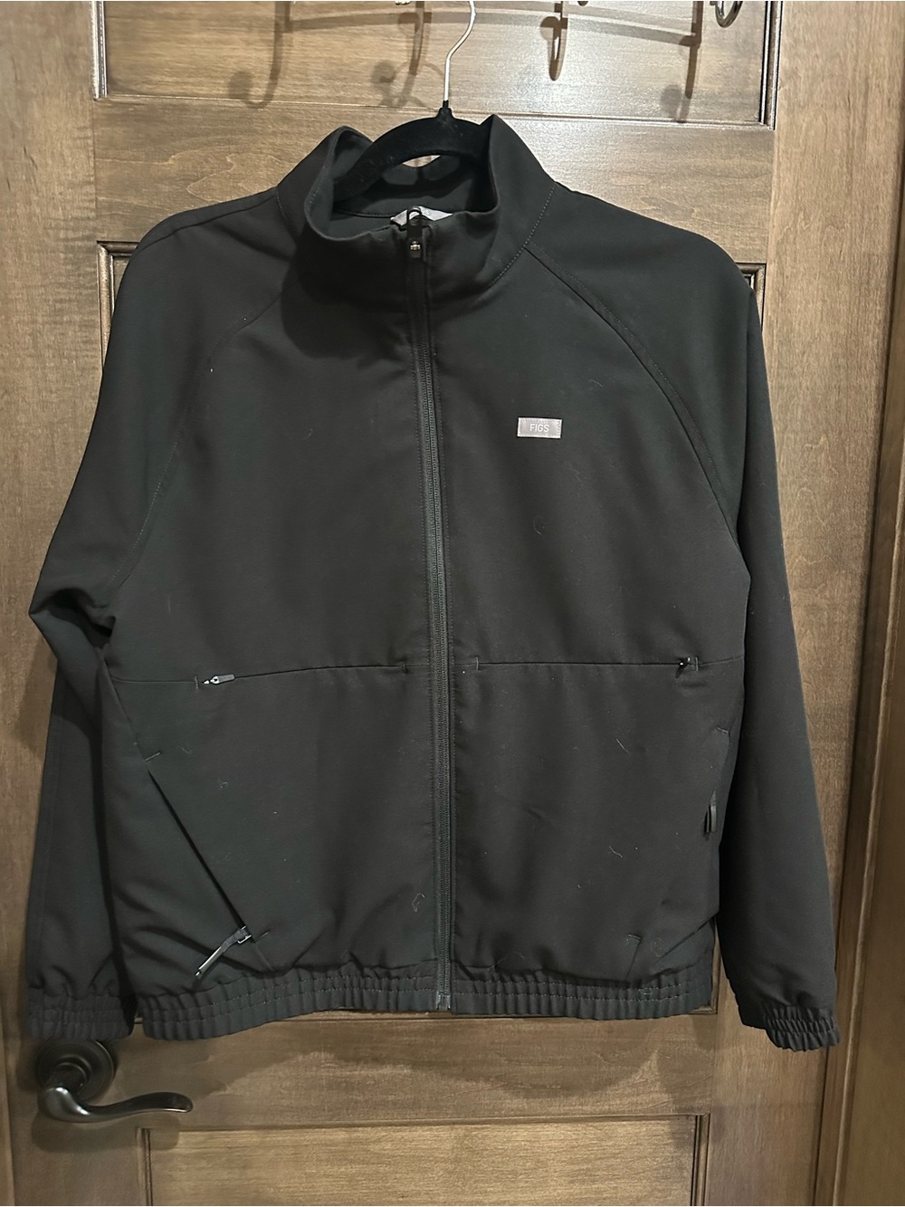 Figs scrub jacket size s